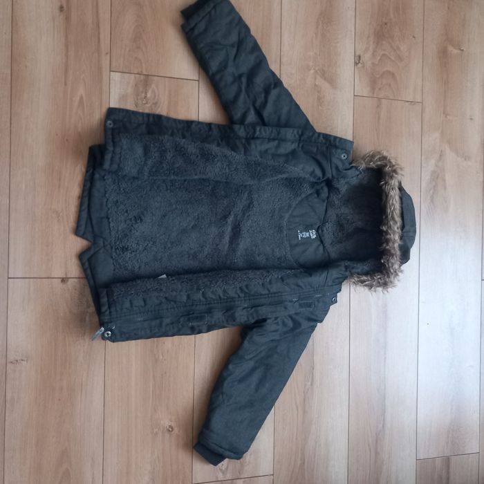 Kurtka zimowa na zimę szara dla chłopca rozmiar 122