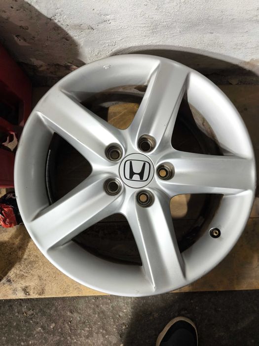 Felgi aluminiowe 17 7J 5X114,3 ET55 64,1 HONDA CIVIC VIII Hatchback