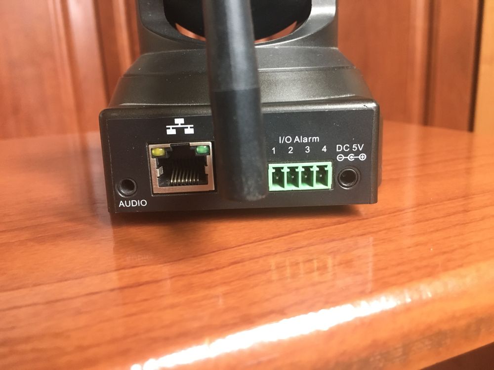 Французкая WiFi Камера наблюдения наружная IP Camera.