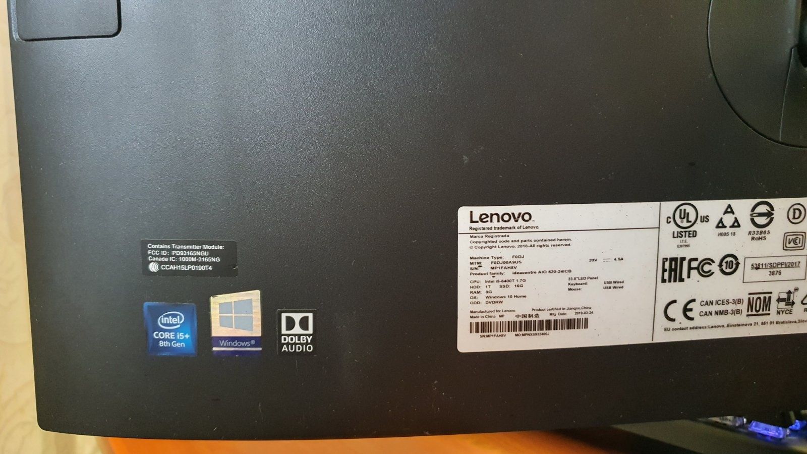 Моноблок Lenovo IdeaCentre AIO 520-24ICB