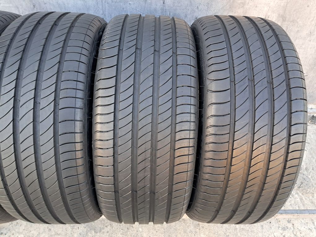 Резина літня, 99%, 235/40 R19 Michelin Primacy 4, 2023 рік