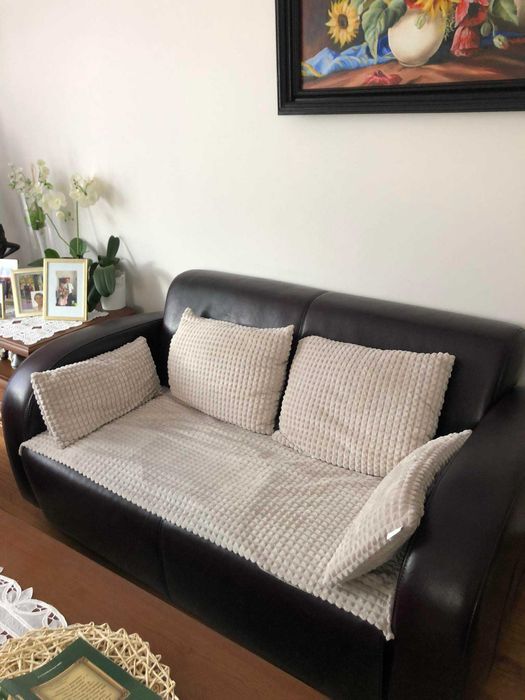 Zestaw wypoczynkowy kanapa + fotele