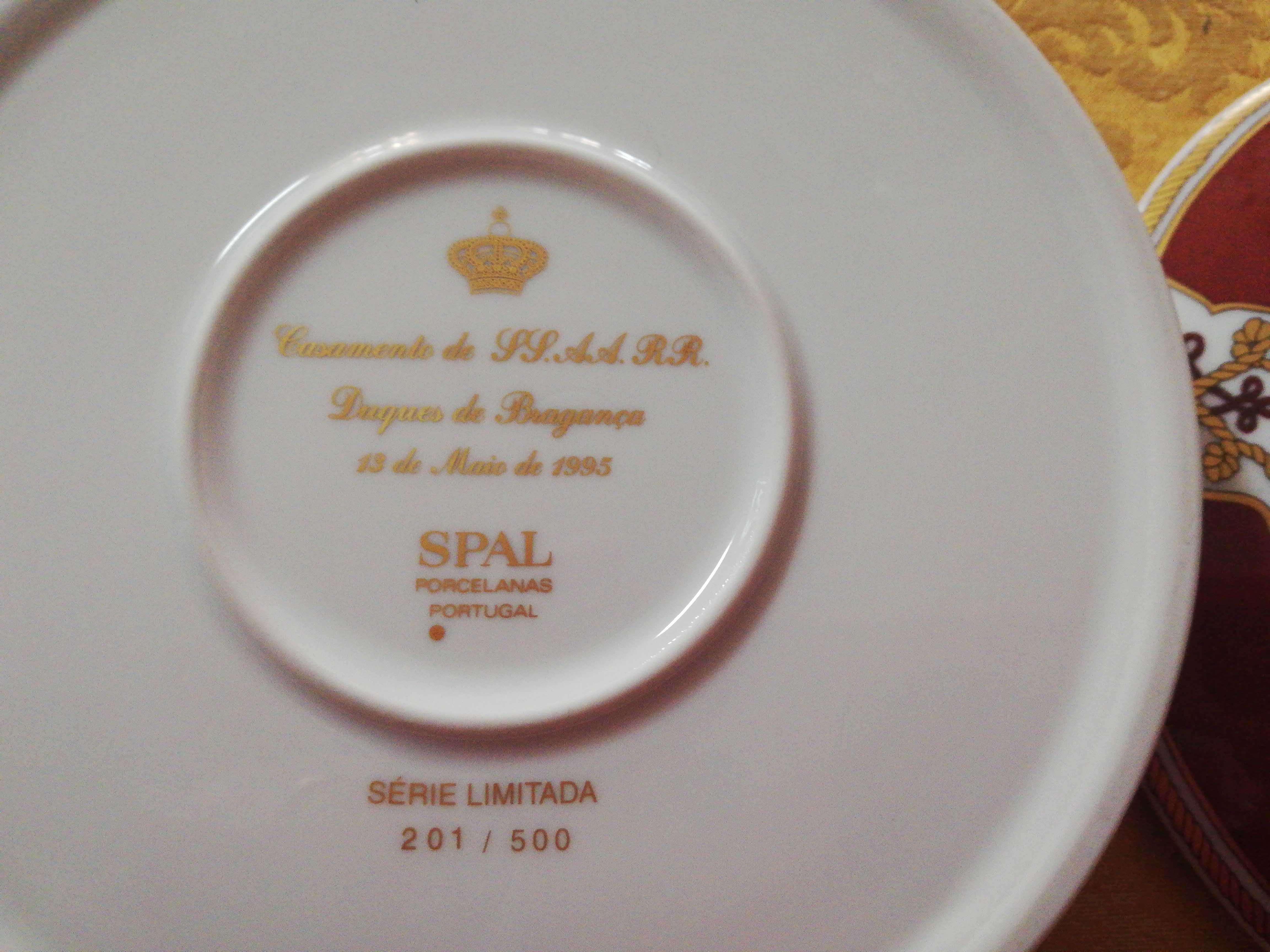 Cx. comem. casamento Duques de Bragança, fabrico SPAL, ed. limitada