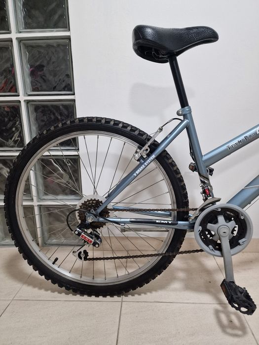 Bicicleta EMT Team Pro 4210 Roda 26