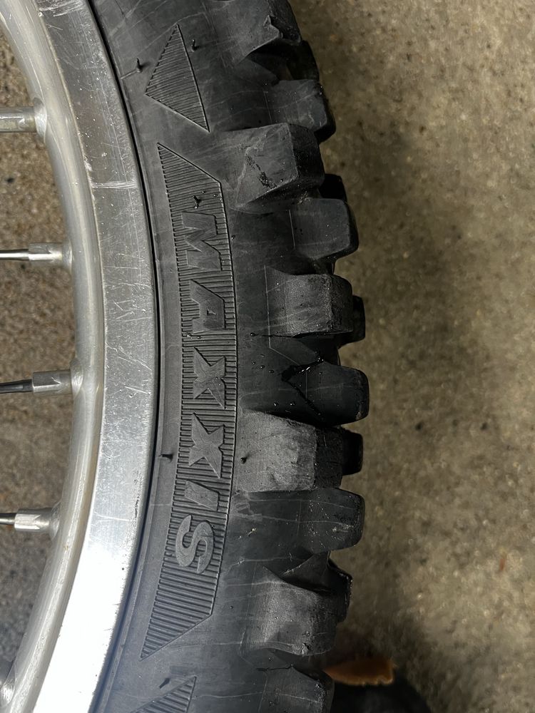 Pneu maxxis 90/100/21