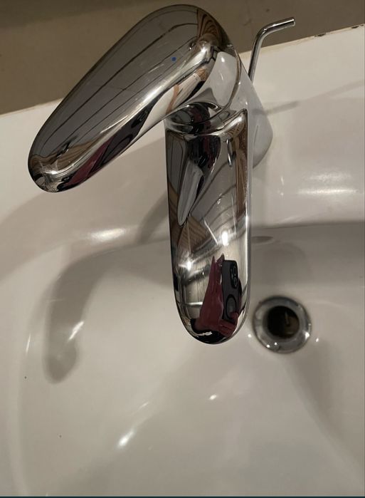 zlew + umywalka + bat. + wezyki