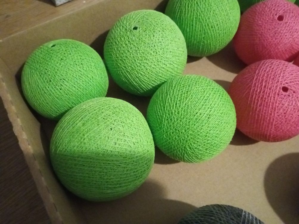 Cottonballs kuleczki do lampek lub zawieszki montessori