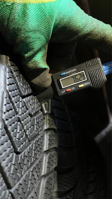 Комплект зимової гуми 275/45/20 Pirelli