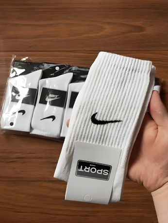 Бесплатная доставка! Носки Nike Белые Высокие. Теннисные носки Найк