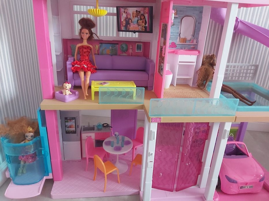 Domek Barbie Dreamhouse GNH53