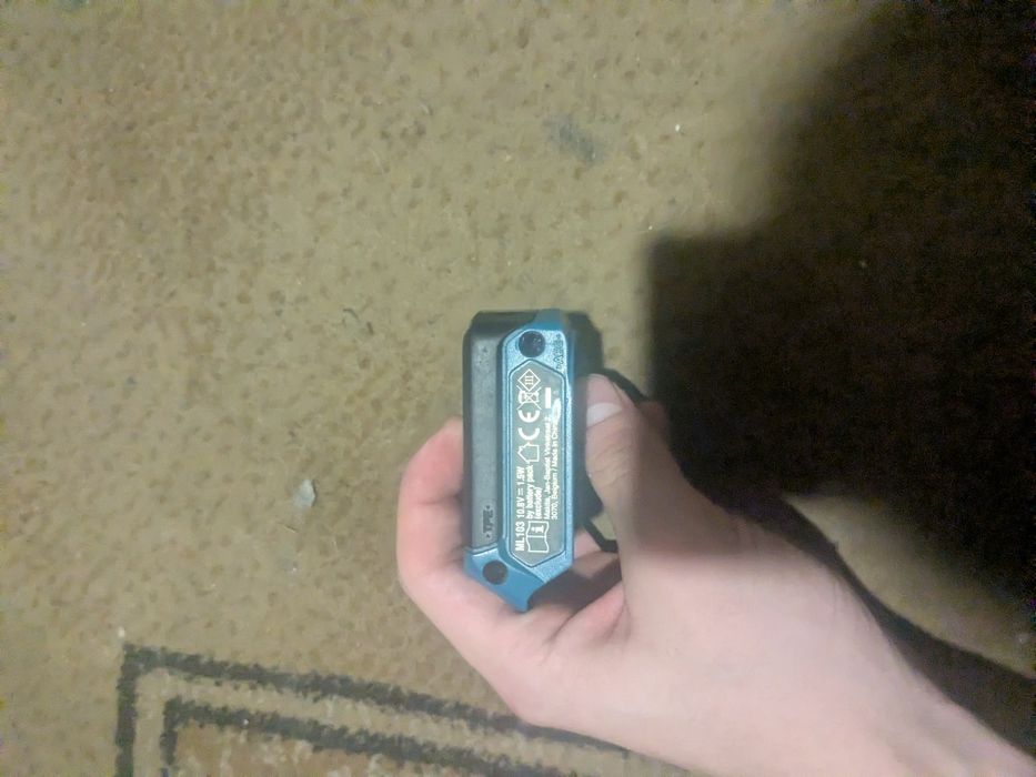 Акумуляторний ліхтар Makita DEAML103 (100 лм, 10.8 В, без АКБ)