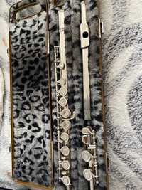 Флейта YAMAHA yfl-24n