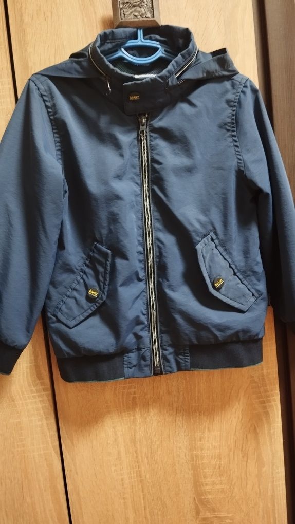 Курточка легкая на мальчика 3-4 года