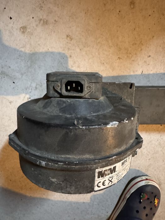 Dmuchawa do pieca Defro