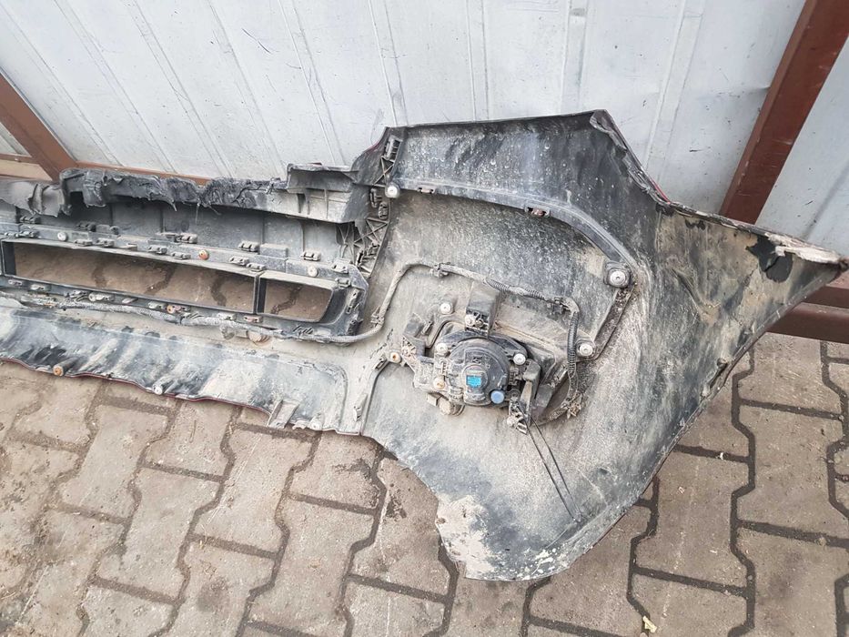 Ford Ranger III 3.2 2018r zderzak przód czujniki PDC halogeny