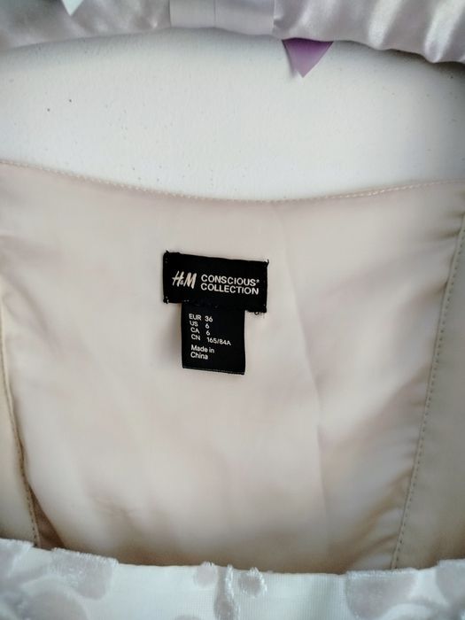 Piękna blizna luźna tiulowa S szerokie rękawy elegancka  wiskoza