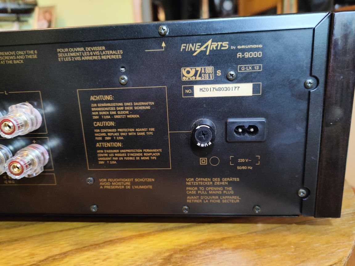 wzmacniacz FineArts by GRUNDIG A-9000