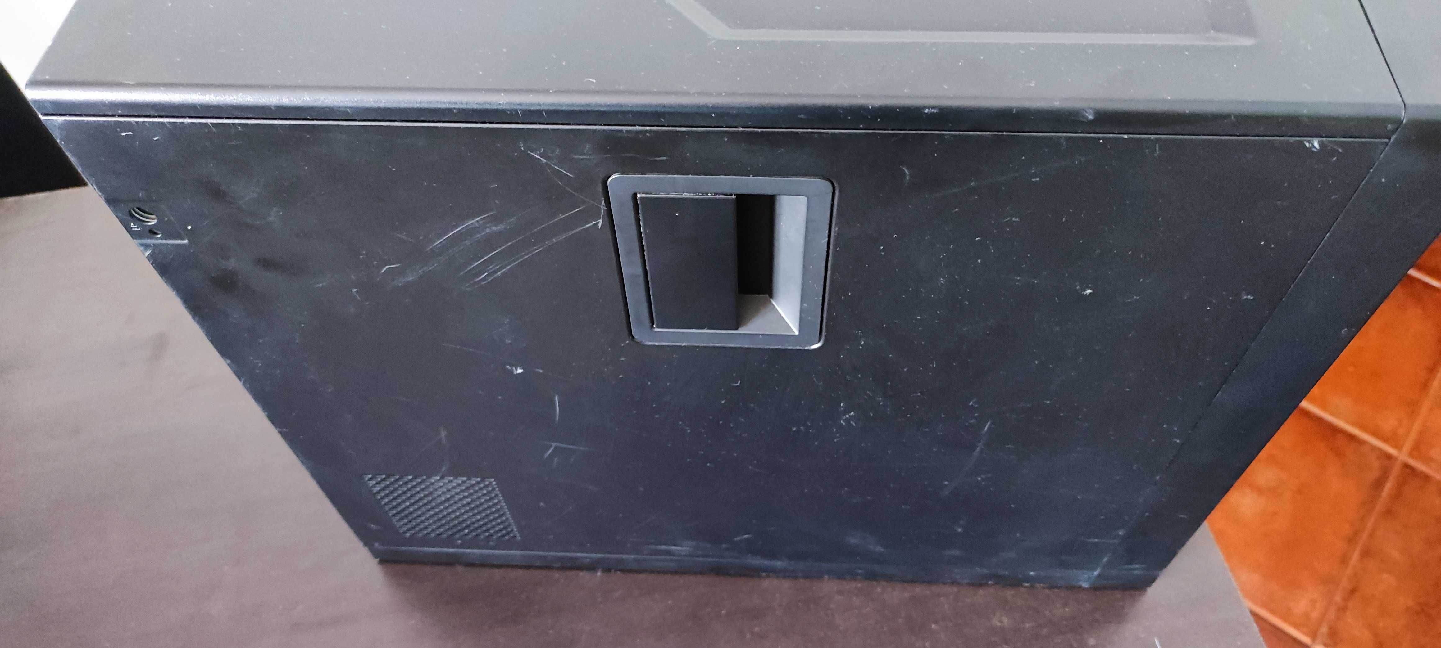 Workstation Dell Precision 3620 i7|32GB|SSD 256GB|HD 1TB|Quadro M4000
