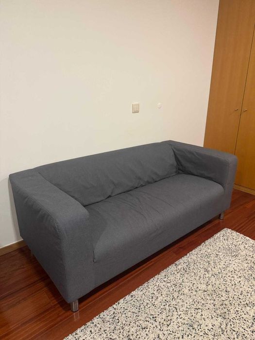 Sofá Cinzento Pequeno
