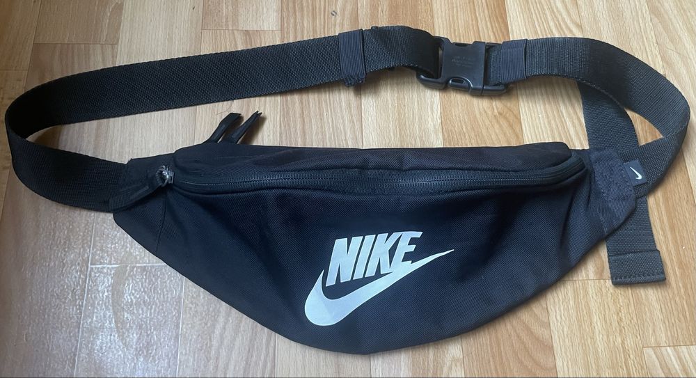 Сумка на пояс , сумка бананка nike nk heritage