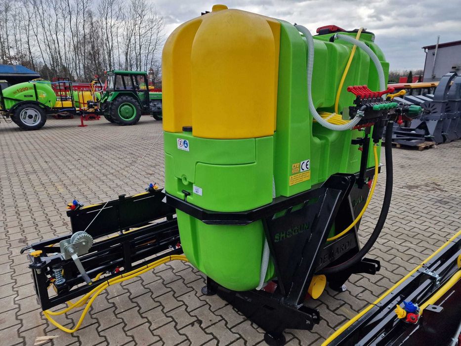SHOGUN Opryskiwacz polowy 1000 litrów 15 metrów lanca