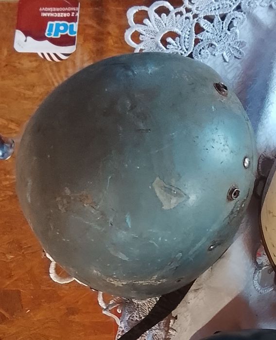 Sprzedam Szary kask PRL