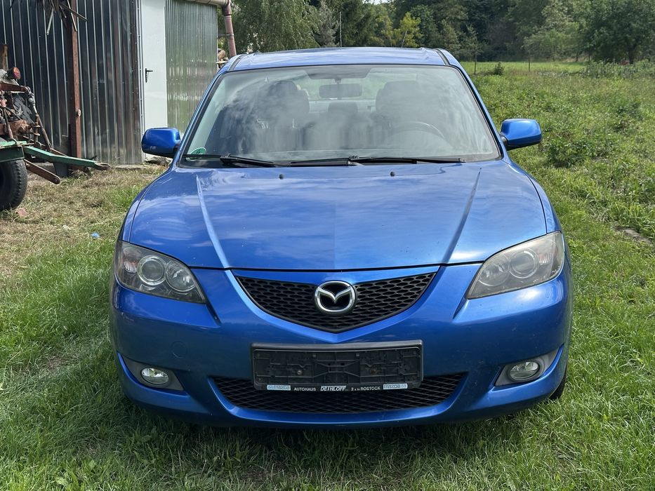 Mazda 3-/ мотор 1.6 бензин/ капот / з Німеччини / фара