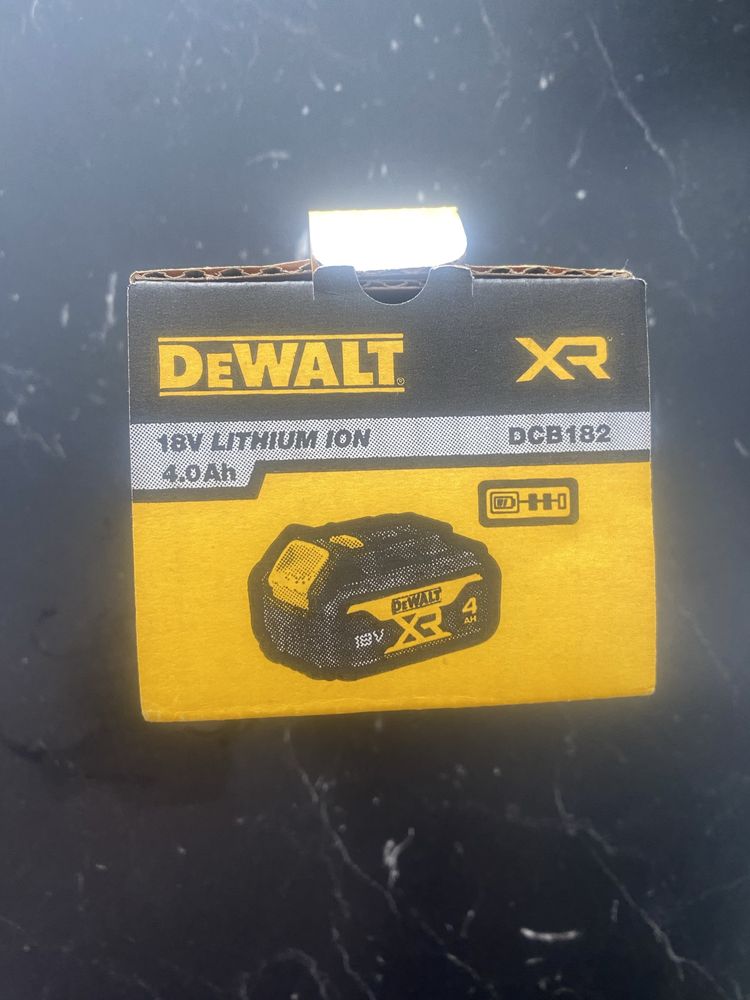 DeWalt 4.0 Ah Nowy akumulator