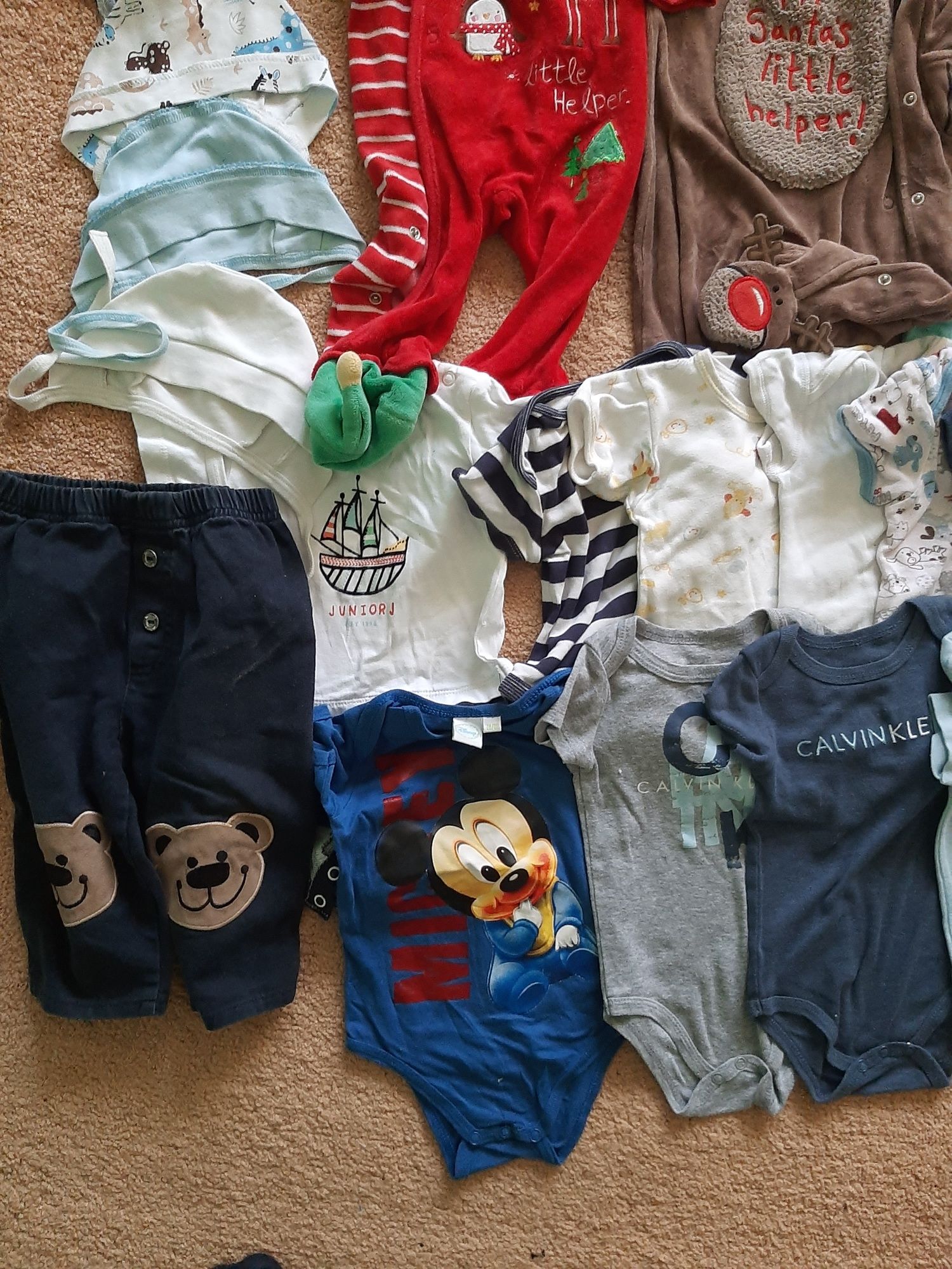 Одяг для хлопчика 3-6місяців, боді,штани,реглан,чоловічок,шапочки,