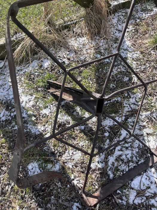 Podstawa pod gniazdo bocianie