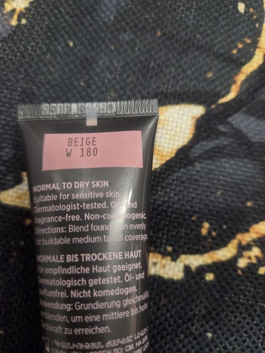 Mary kay rozswietlający podkład beige W180