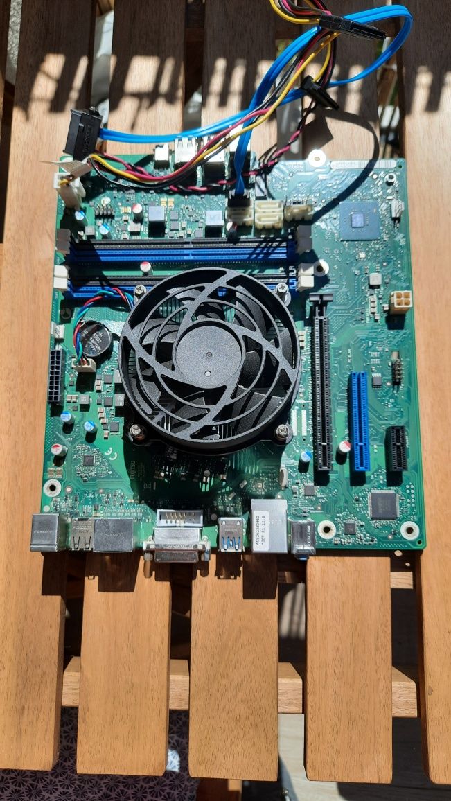 Płyta główna Fujitsu D3601-A12 GS 2, DDR4, 8 generation, socket 1151
