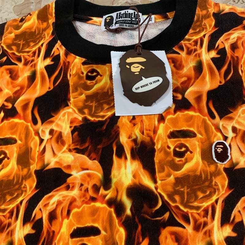 BAPE Flame Sweatshirt XL Multicor - Novo com Etiquetas
