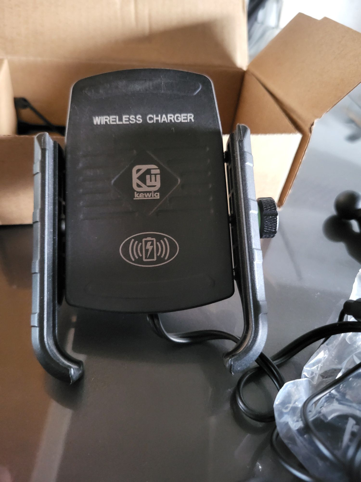Suporte telemovel com carregador