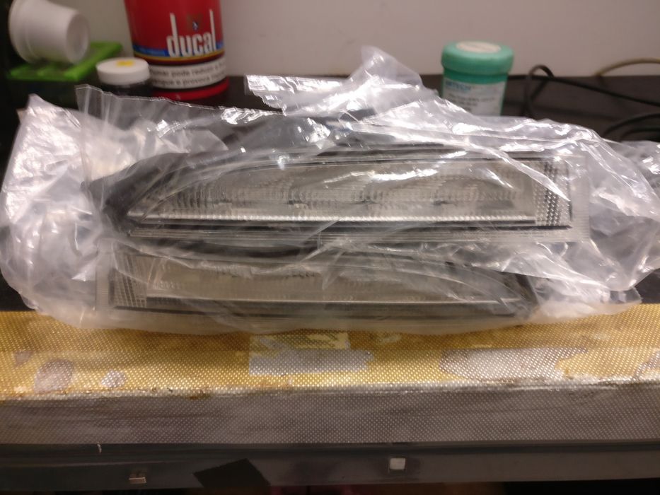 Xenon e luz presença led grupo vag