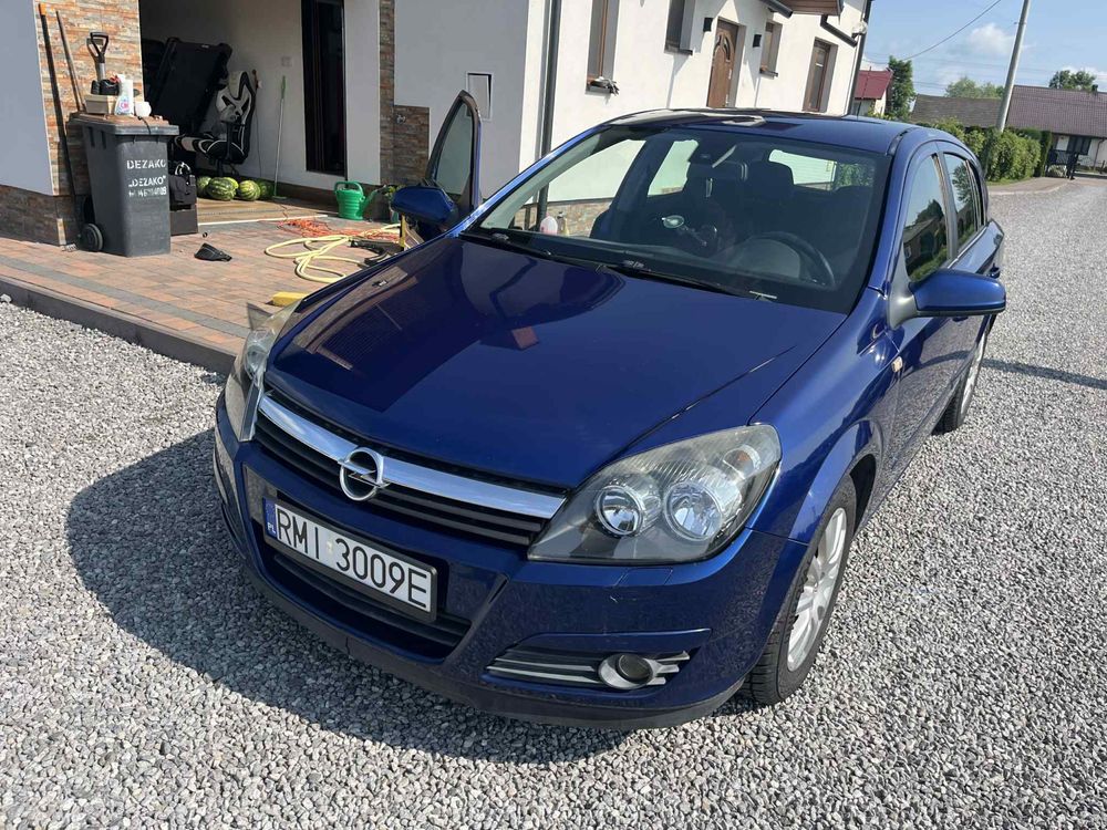 Opel Astra H 1.6 2004