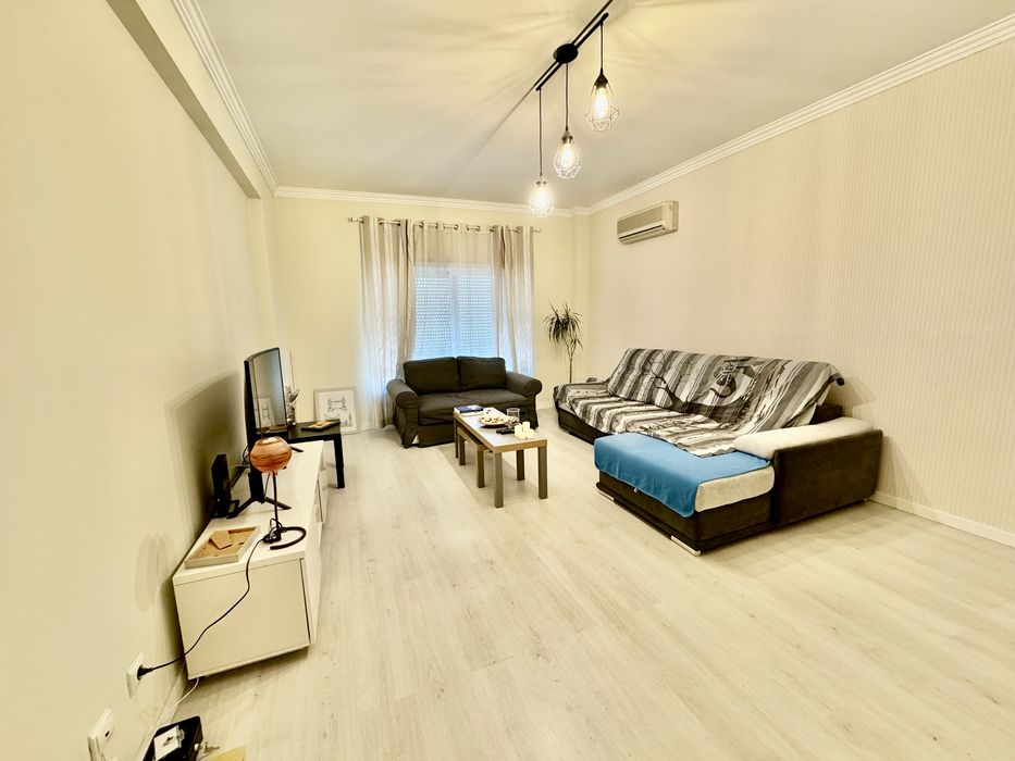 Arrendamento Apartamento T2 c/garagem SEIXAL