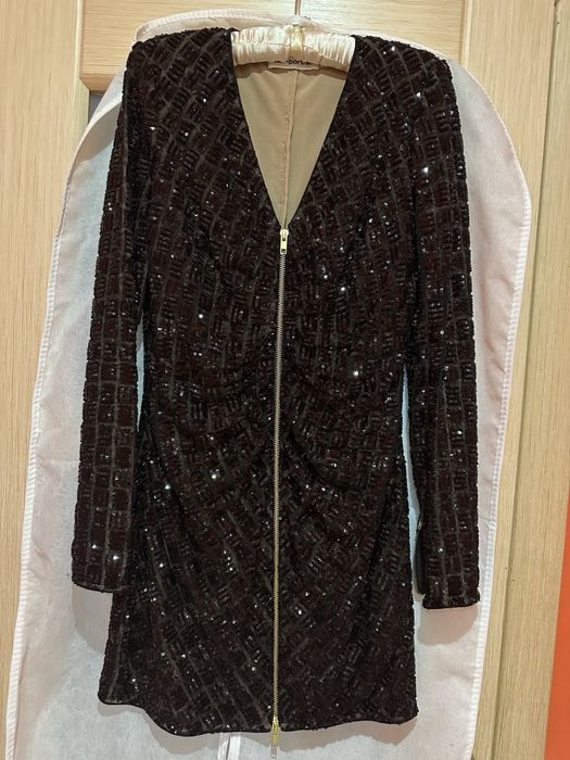 Платье Self Portrait размер s- m маломерит, новое