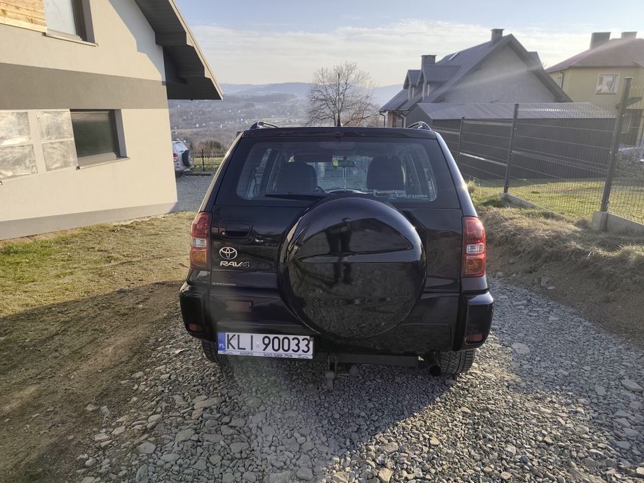 Toyota RAV4 2004r polift z Włoch zdrowa bez rdzy  2.0 D4D  4x4 diesel