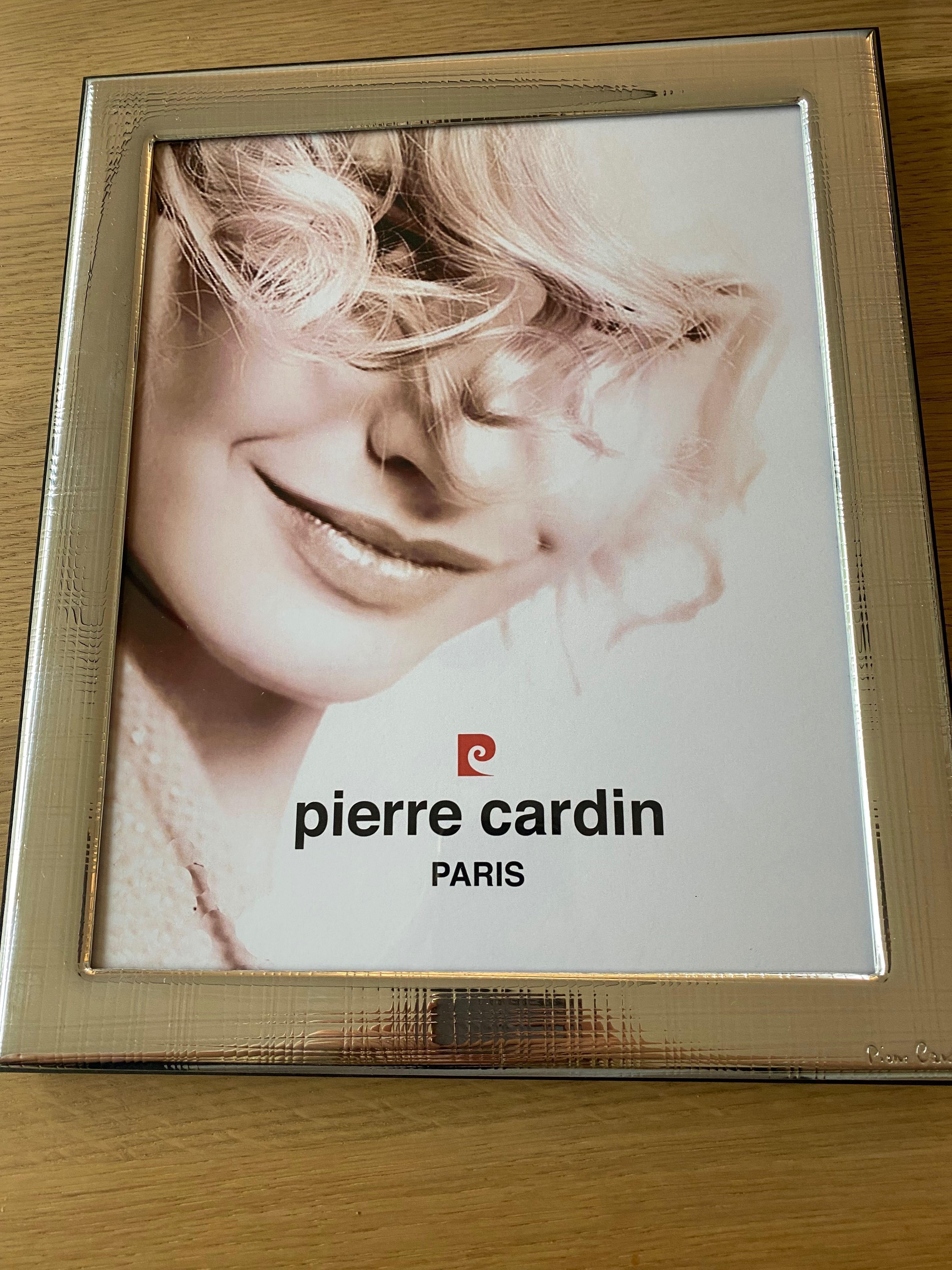 Ramka na zdjęcia srebrna Pierre Cardin 25,5 x 30 cm