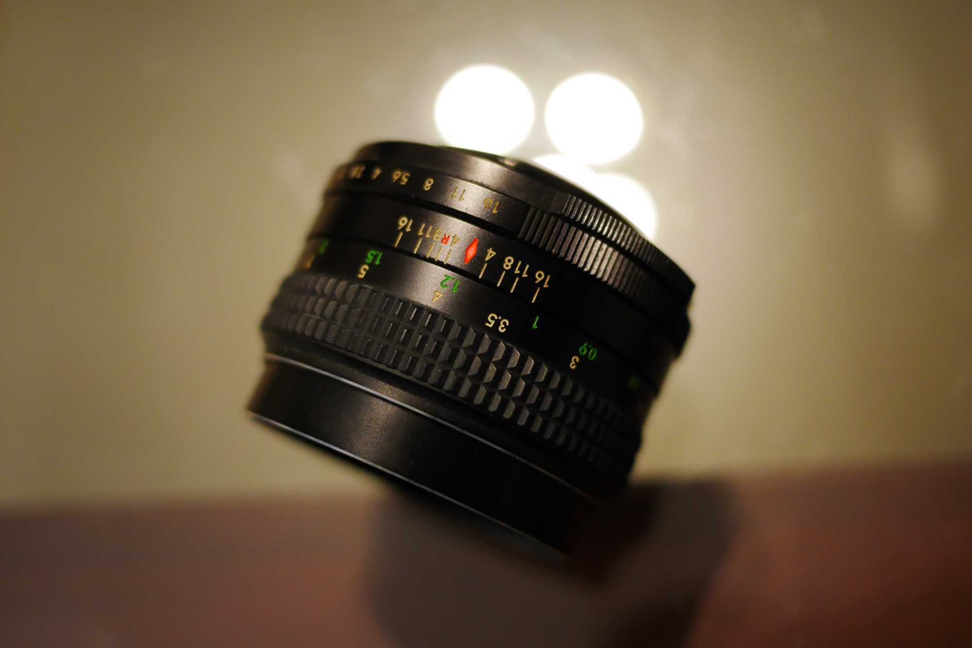 Auto Chinon 55mm f/1,7 Made in Japan. GRATIS Zenit!