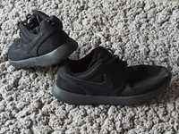 Nike buty sportowe 35 czarne oryginał adidasy cienkie lekkie stan bdb