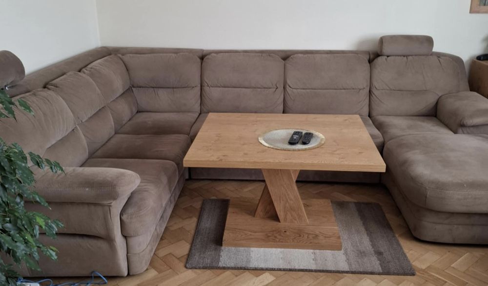 Duży narożnik z funkcją spania