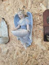 Piękny porcelanowy Anioł kropielnica z Aniołem