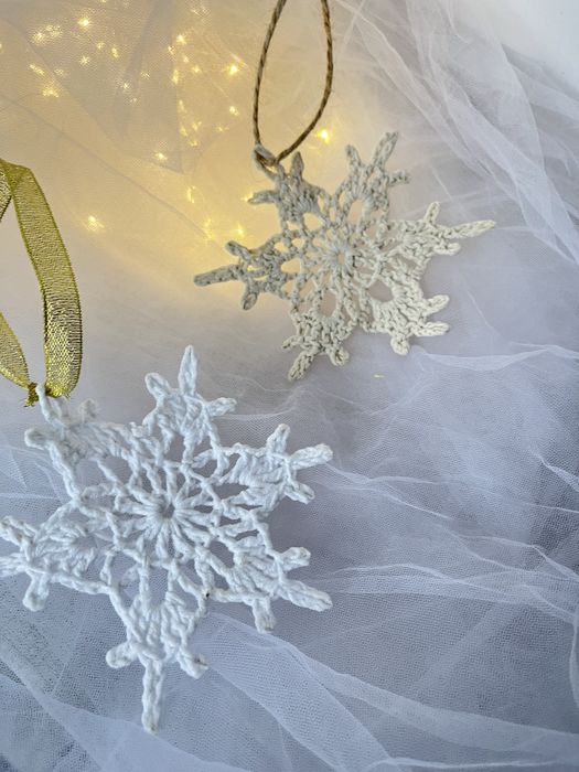 Śnieżynki, gwiazki, ozdoby świąteczne na choinkę