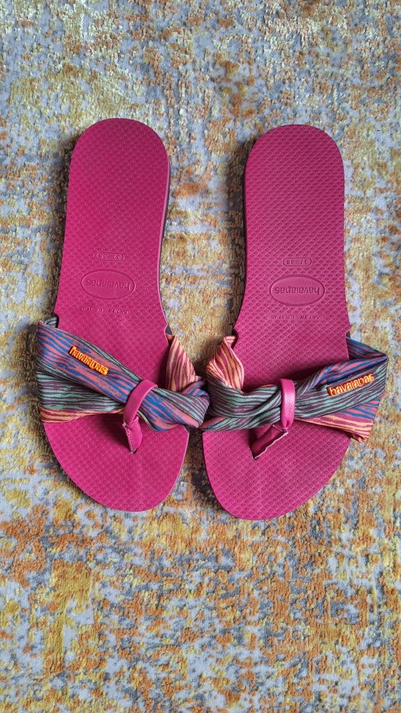 Havaianas Mulher You St Tropez  

Tamanho 38

Novas, usadas 1 vez