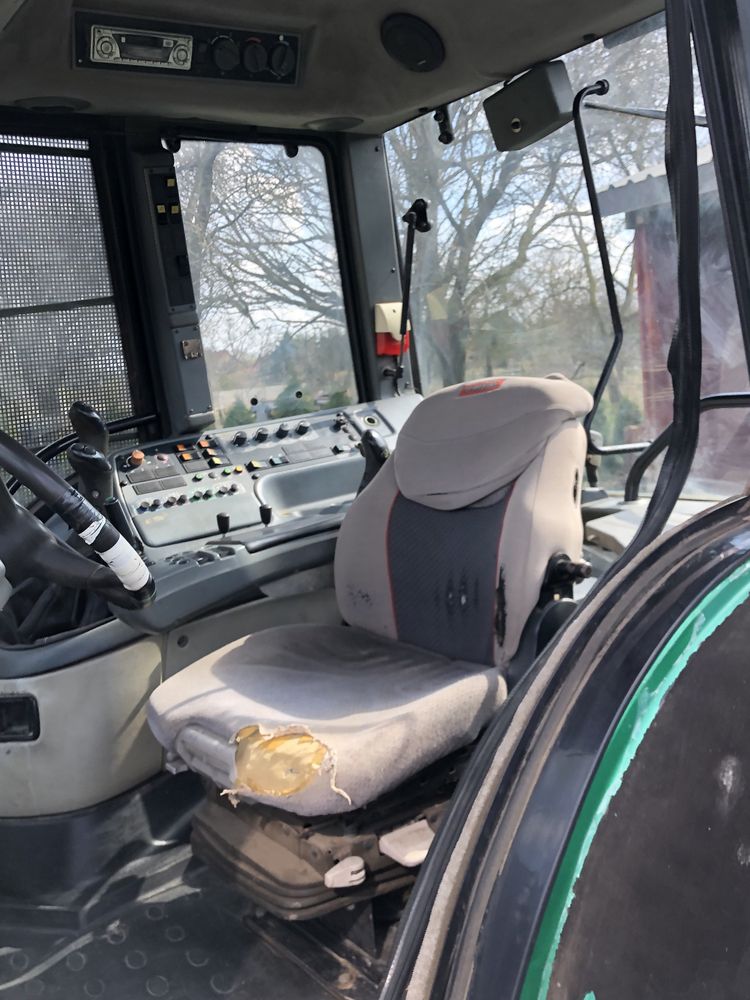 Sprzedam Valtra m120 z turem i tuzem