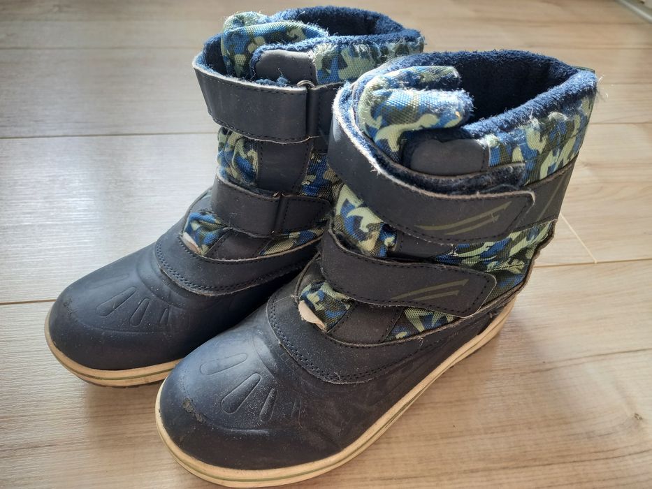Sprzedam buty zimowe rozmiar 32