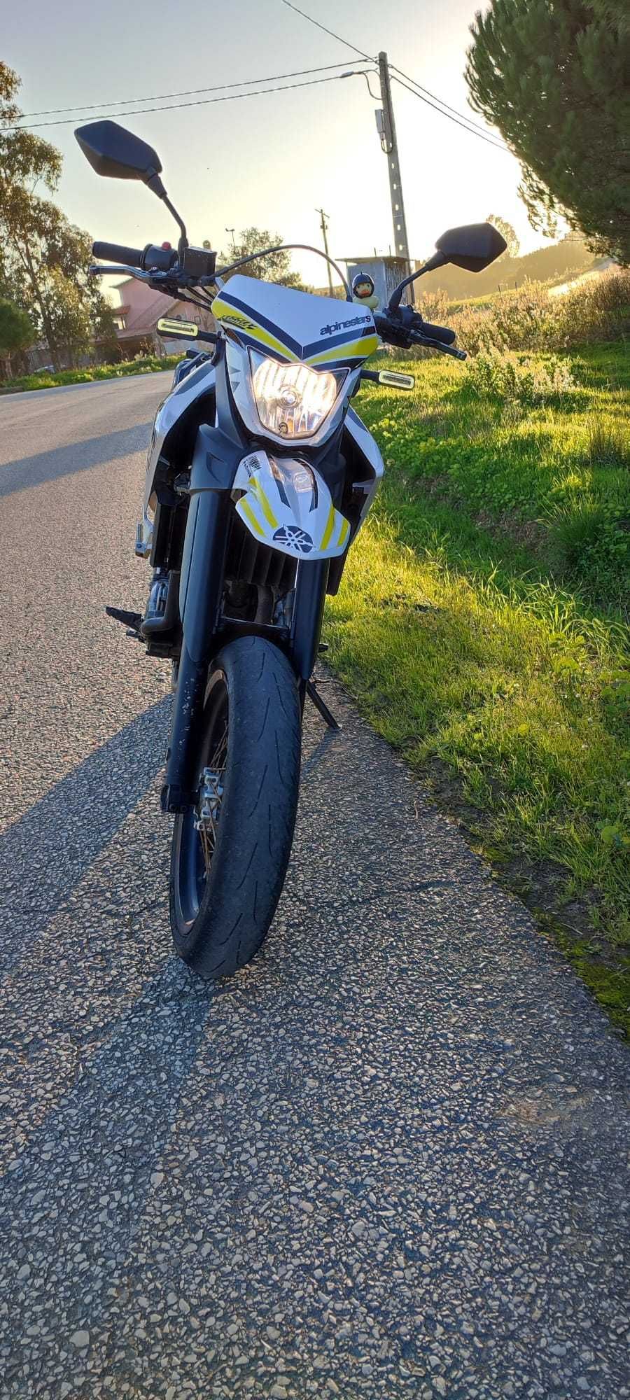 Yamaha XT660X Supermotard