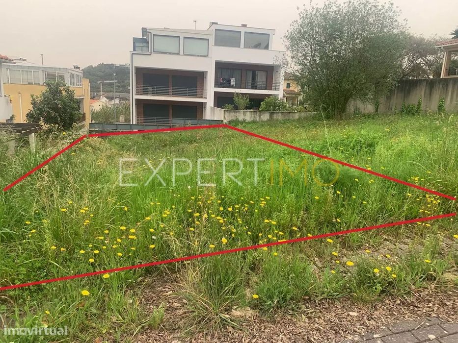 Lote terreno Leiria (Urbanização Santa Clara)